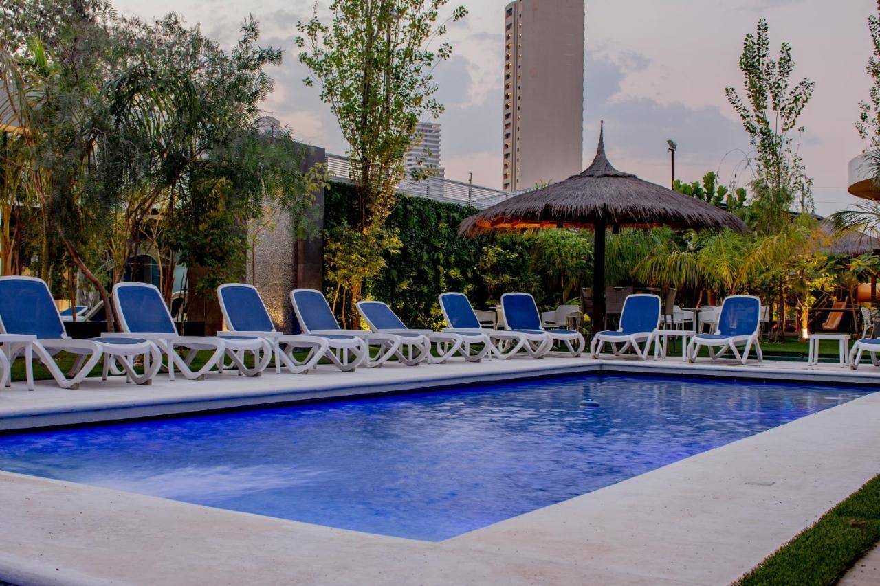 Hotel Los Alpes Cipreses Asuncion Extérieur photo
