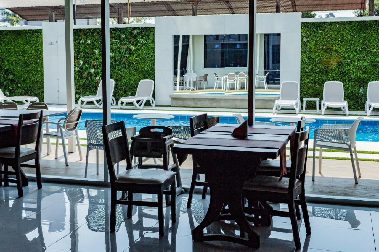 Hotel Los Alpes Cipreses Asuncion Extérieur photo