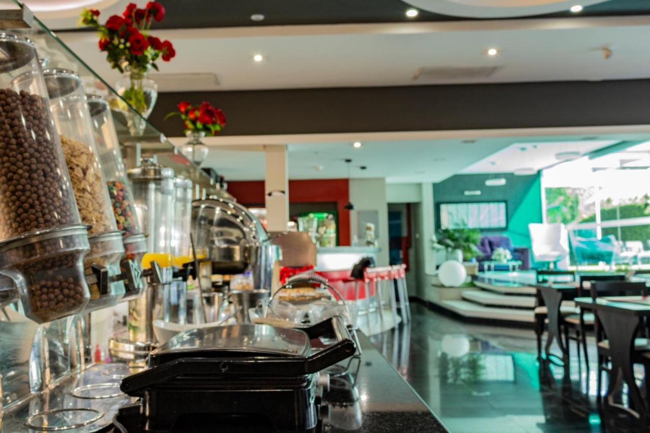 Hotel Los Alpes Cipreses Asuncion Extérieur photo